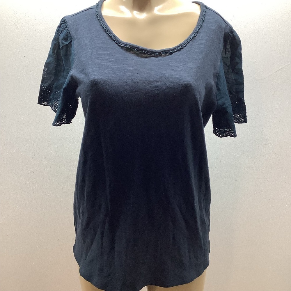 NY Collection Size Large Blue Eyelet Sleeve Women's Blouse. New With Tags